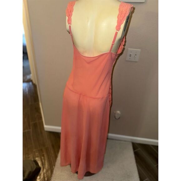 Delicates Vintage salmon pink Chiffon Lace mermaid Nightgown Chemise M - Picture 9 of 12